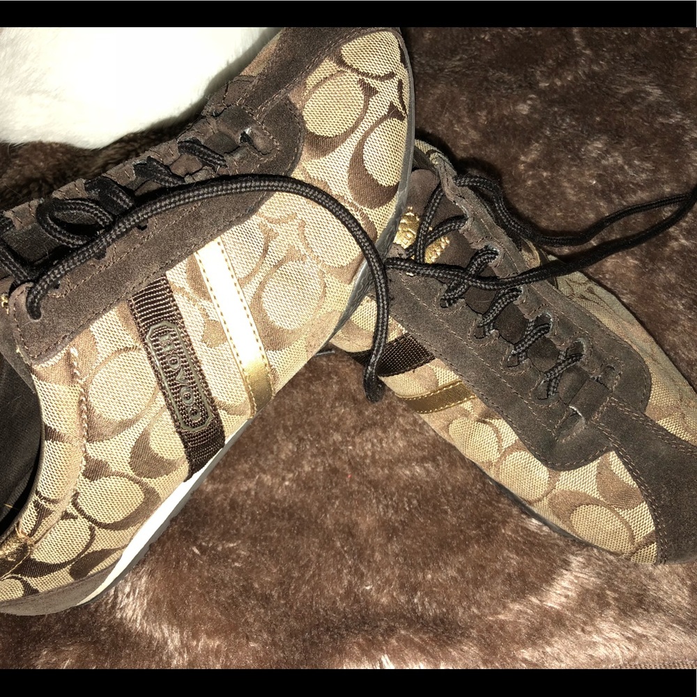 Coach Sneakers Katelyn size 9. Super comfy!